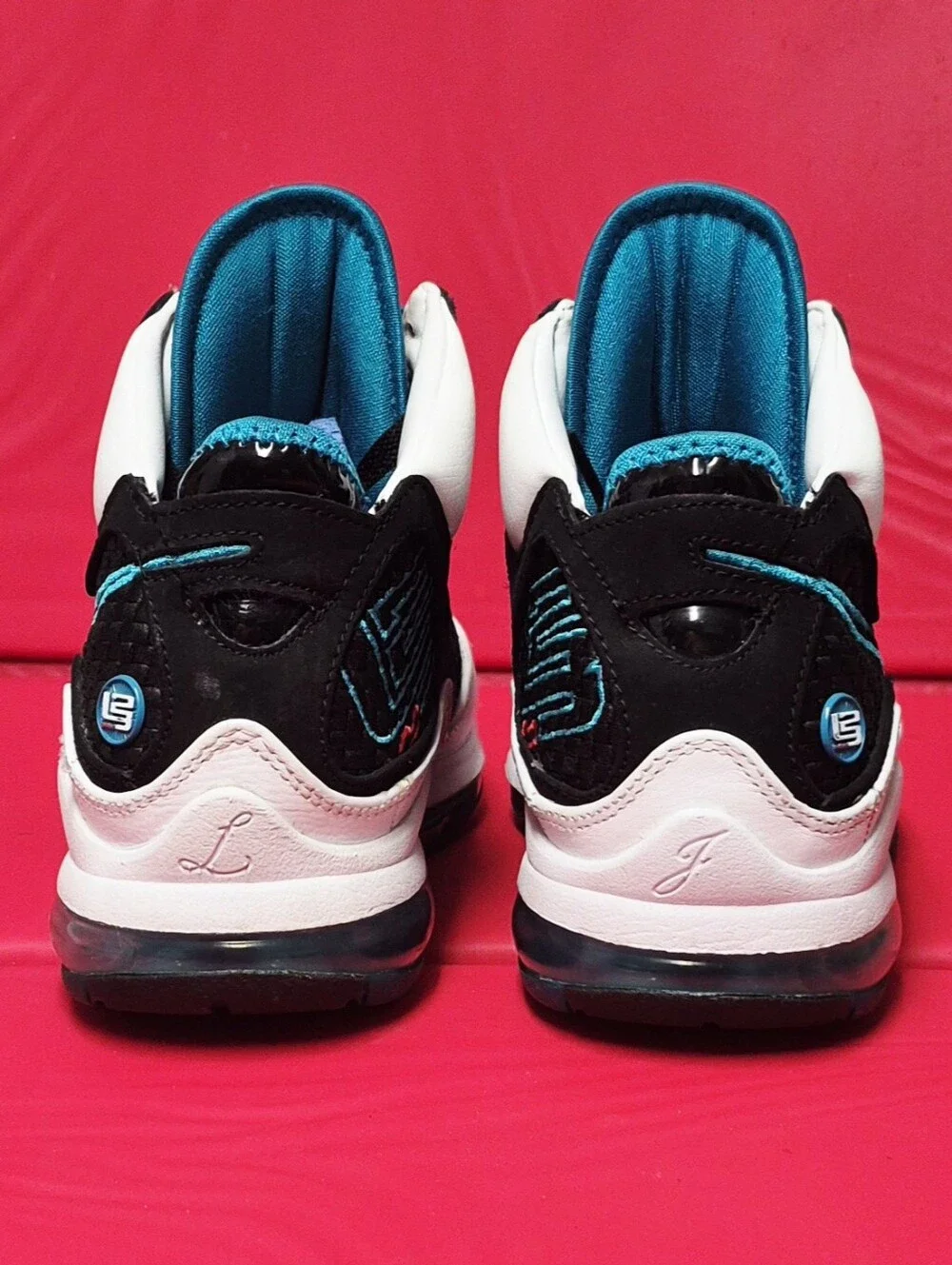 Nike Air Max Lebron 7 NFW Red Carpet Shoes #CU5133-100 size 8.5